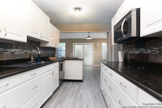 Image 7 of 16 For 4414 Brushy Hill