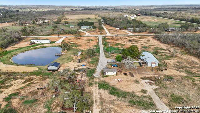 Listing photo id 49 for 5054-5080 Odaniel