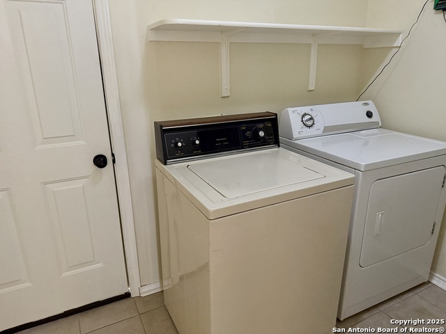 Image 15 of 21 For 13731 Castle Grove Dr.