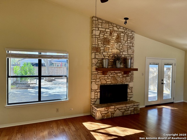 Image 6 of 21 For 13731 Castle Grove Dr.