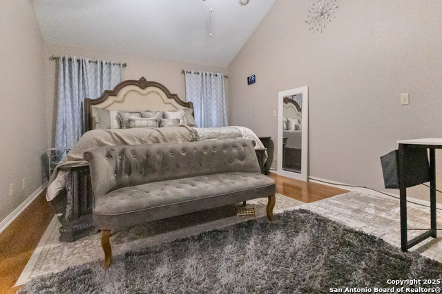 Image 11 of 17 For 5843 Spring Valley