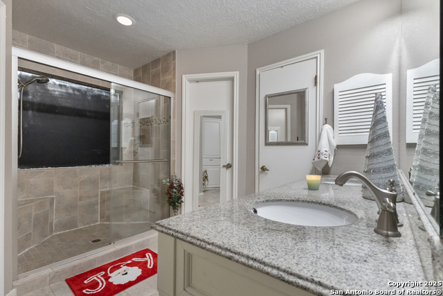 Image 13 of 17 For 5843 Spring Valley