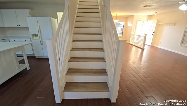 Image 6 of 27 For 334 Wiggins Creek