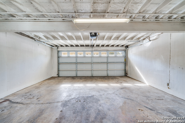 Image 20 of 23 For 7123 Thrush View 20