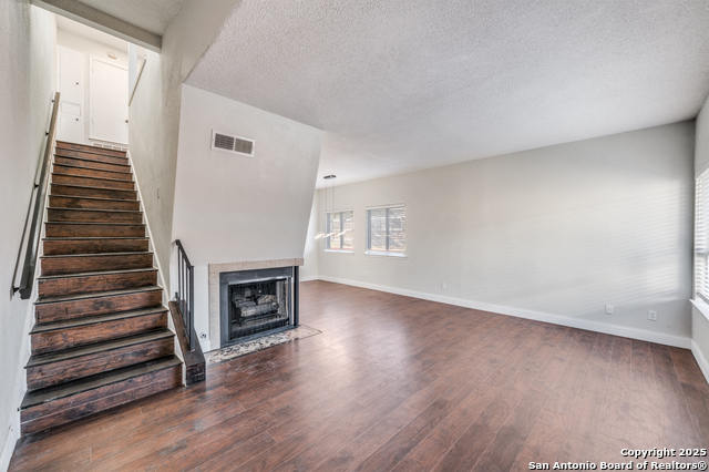 Image 3 of 23 For 7123 Thrush View 20