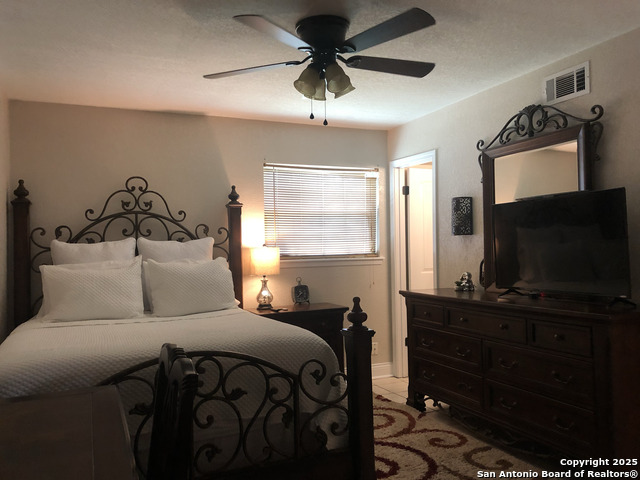 Image 12 of 14 For 11014 Belair 2