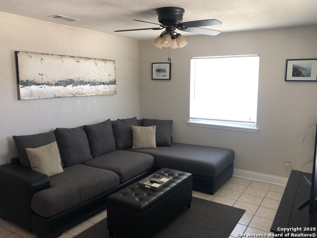 Image 8 of 14 For 11014 Belair 2