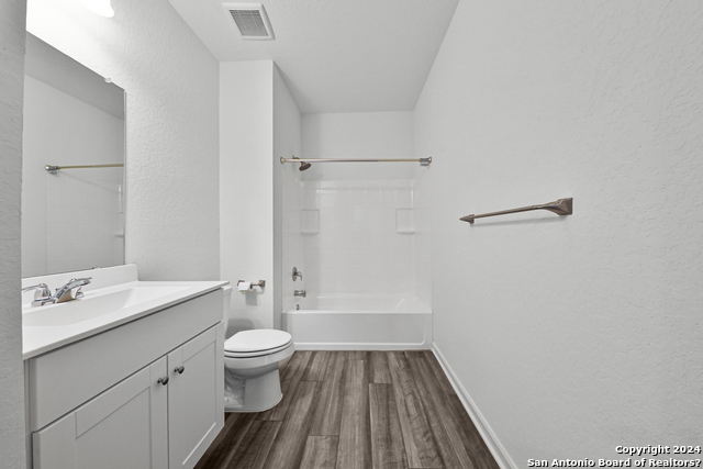 Image 27 of 50 For 12527 Corona Borealis