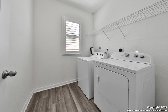 Image 39 of 50 For 12527 Corona Borealis