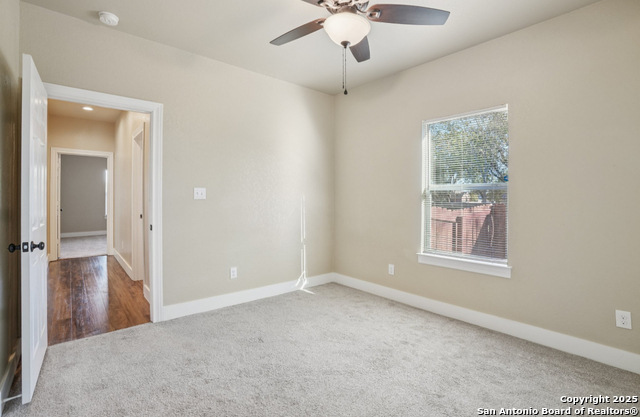 Image 20 of 33 For 8366 Ventura Blvd