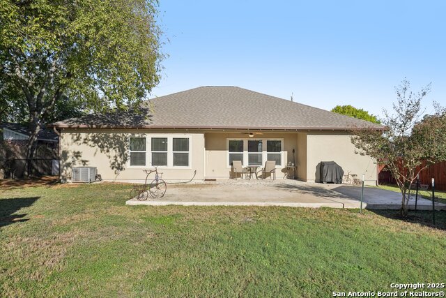 Image 27 of 33 For 8366 Ventura Blvd