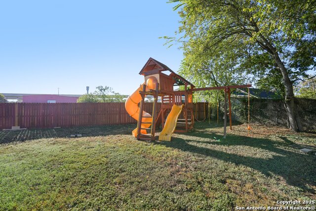 Image 30 of 33 For 8366 Ventura Blvd