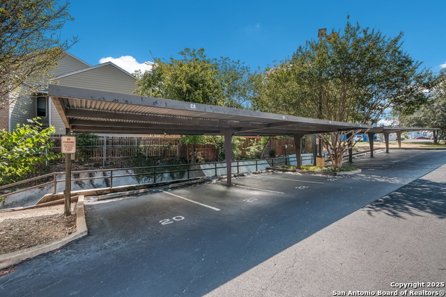 Listing photo id 12 for 12042 Blanco Rd  105