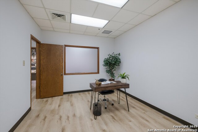 Listing photo id 4 for 12042 Blanco Rd  105