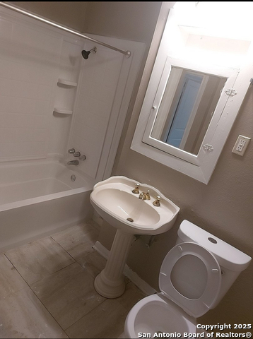 Image 7 of 9 For 485 Harding