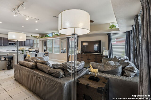 Image 14 of 48 For 329 Newberry Trail