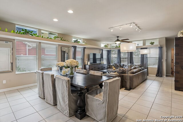 Image 19 of 48 For 329 Newberry Trail