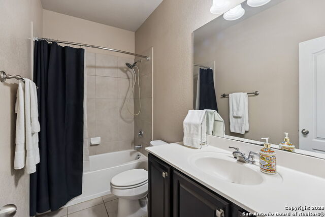 Image 33 of 48 For 329 Newberry Trail