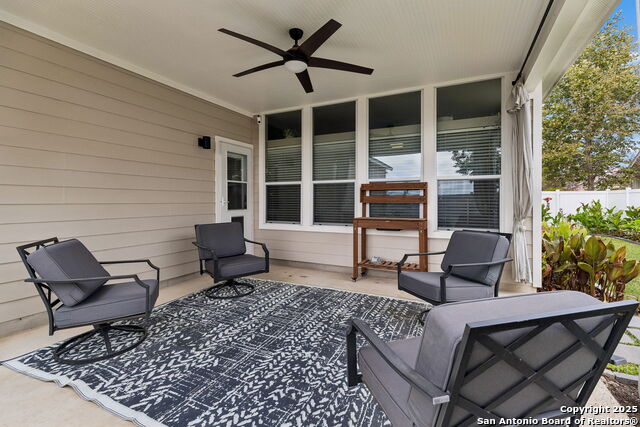 Image 4 of 48 For 329 Newberry Trail