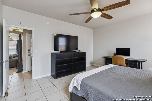 Image 42 of 48 For 329 Newberry Trail