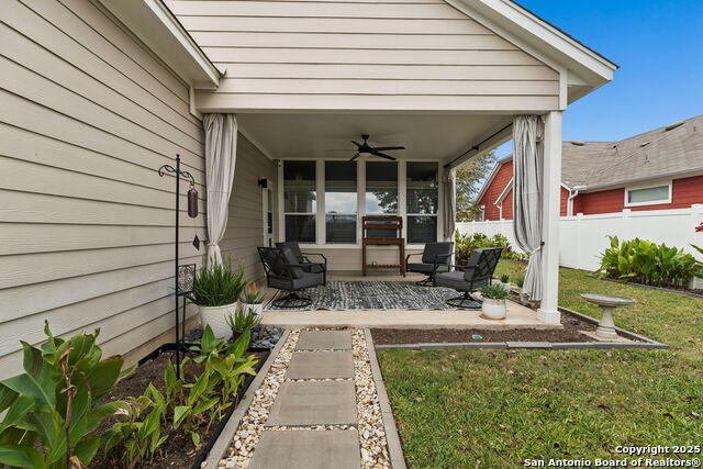 Image 5 of 48 For 329 Newberry Trail