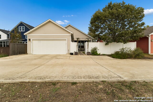 Image 9 of 48 For 329 Newberry Trail