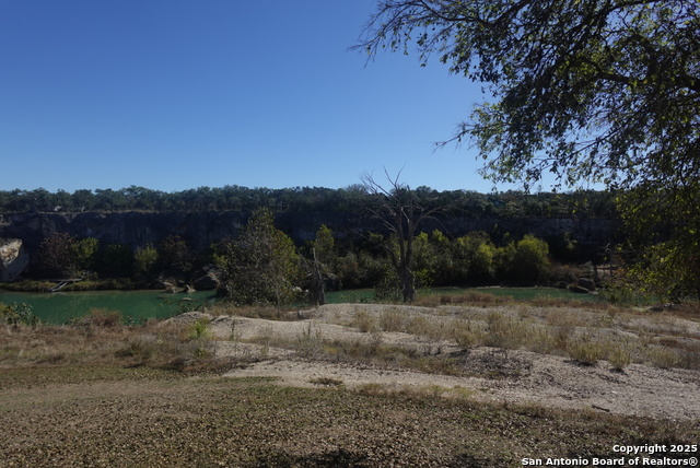 Listing photo id 7 for 110 Estates  