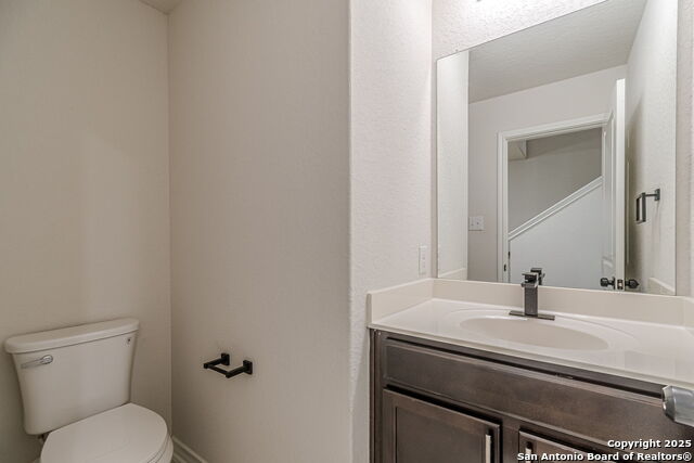 Image 10 of 99 For 9717 Baytown Coast