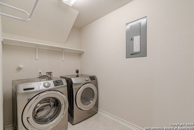 Image 12 of 99 For 9717 Baytown Coast