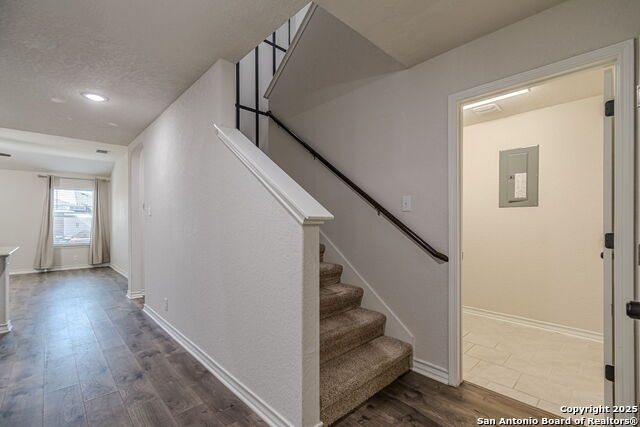 Image 14 of 99 For 9717 Baytown Coast