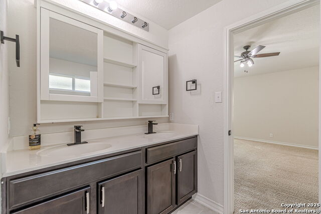 Image 37 of 99 For 9717 Baytown Coast