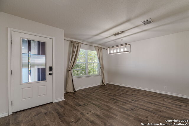 Image 6 of 99 For 9717 Baytown Coast