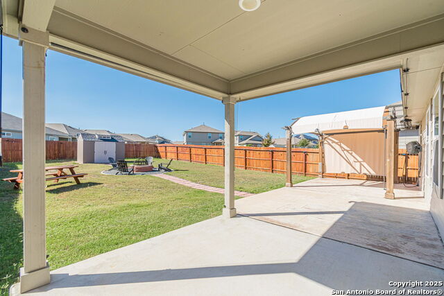 Image 62 of 99 For 9717 Baytown Coast