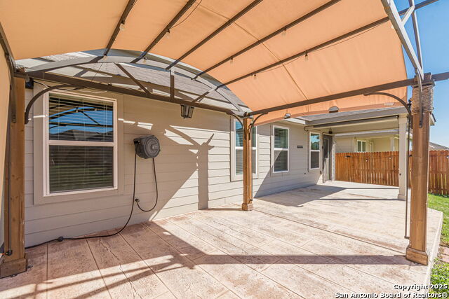 Image 68 of 99 For 9717 Baytown Coast