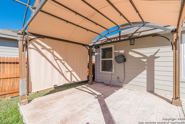 Image 69 of 99 For 9717 Baytown Coast