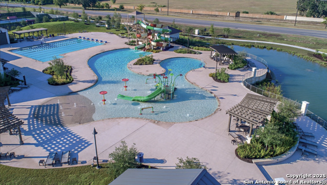 Image 90 of 99 For 9717 Baytown Coast