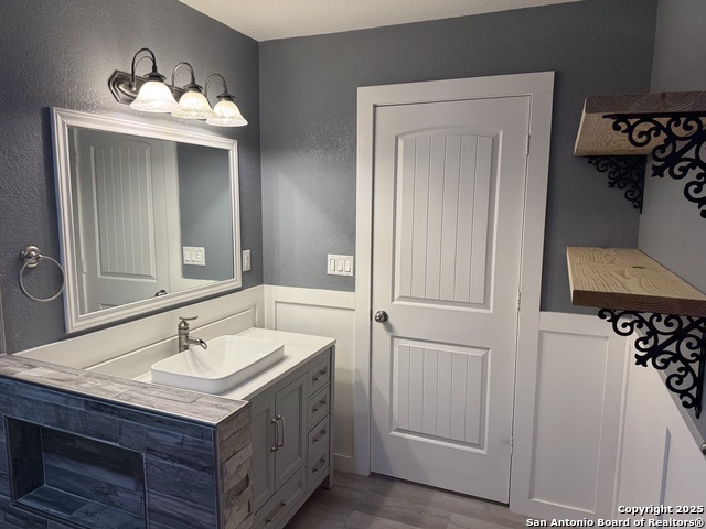 Image 26 of 42 For 121 Larkspur