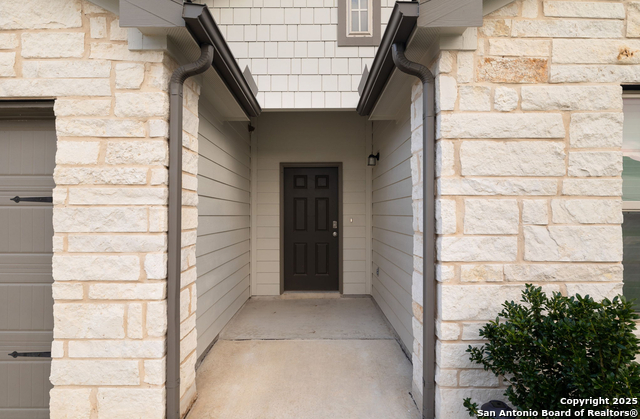 Image 5 of 39 For 6808 Cetera Crossing