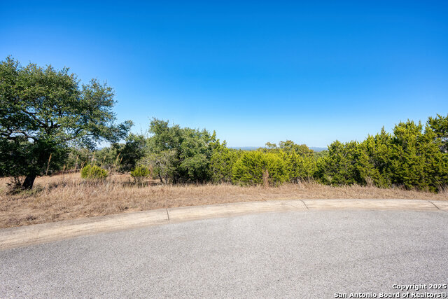 Details for 11 Wynstone , Boerne, TX 78006