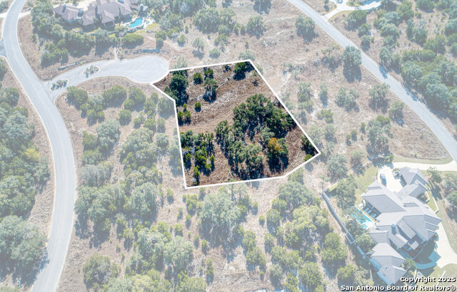 Image 18 of 34 For 11 Wynstone