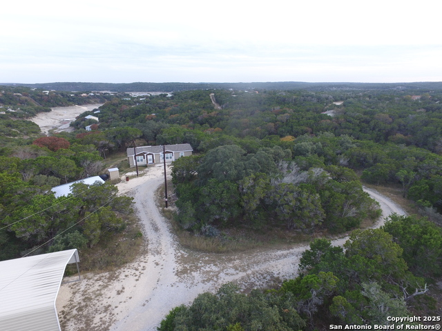 Details for 1 2 Circle , Lakehills, TX 78063