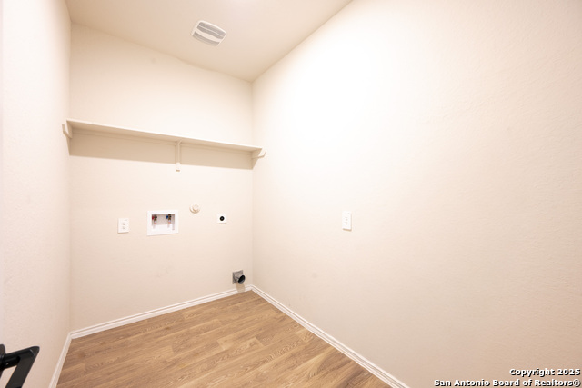 Image 7 of 24 For 560 Chaco Loop