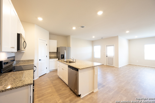 Image 8 of 24 For 560 Chaco Loop