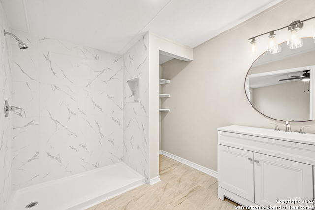 Image 18 of 22 For 5246 Savannah Way