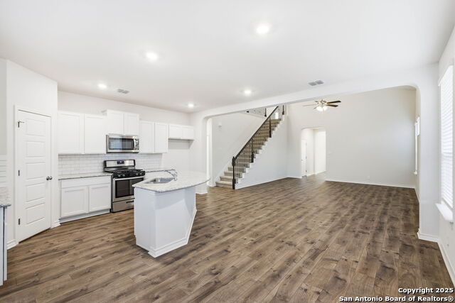 Image 13 of 58 For 8512 Murray Grey