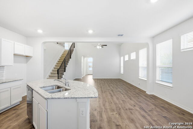 Image 15 of 58 For 8512 Murray Grey