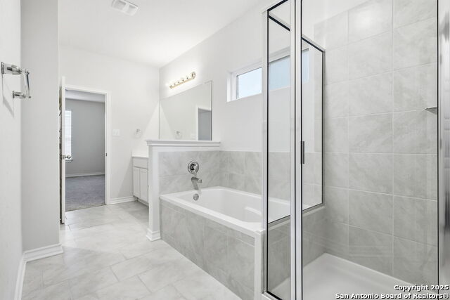 Image 22 of 58 For 8512 Murray Grey