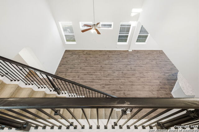 Image 24 of 58 For 8512 Murray Grey