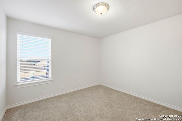 Image 32 of 58 For 8512 Murray Grey