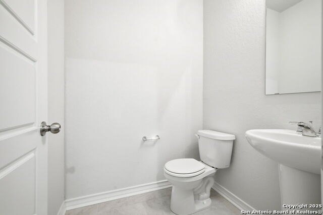 Image 35 of 58 For 8512 Murray Grey